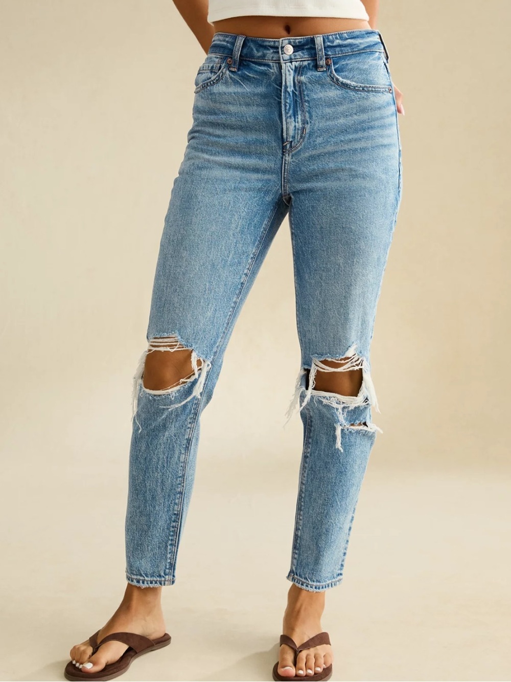 American Eagle Outfitters Tall Ripped Mom Jean